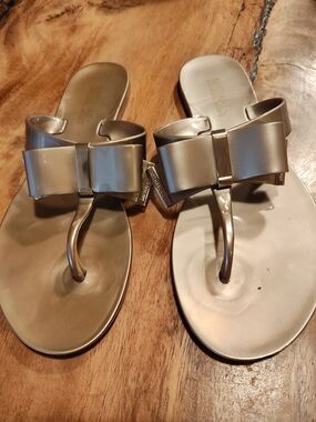 Michael Kors Metallic Gold Bow Thong Sandals